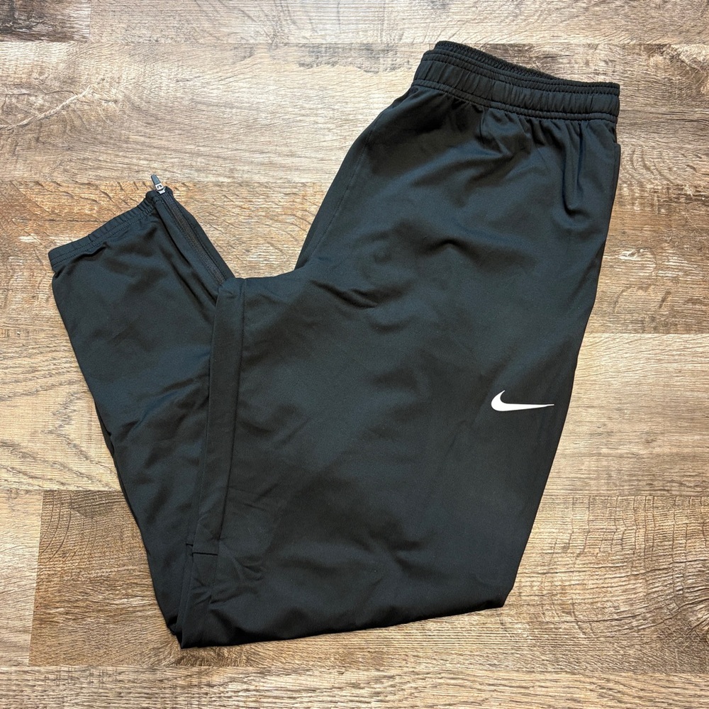 Nike NWT Dri-Fit Running Pants